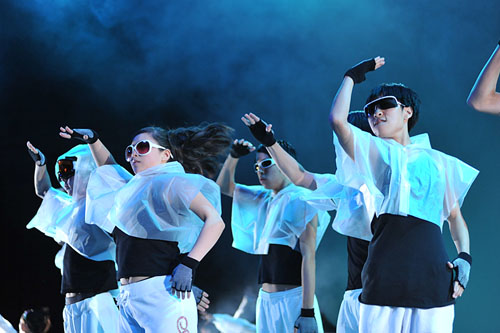 Danconne2011_7.jpg
